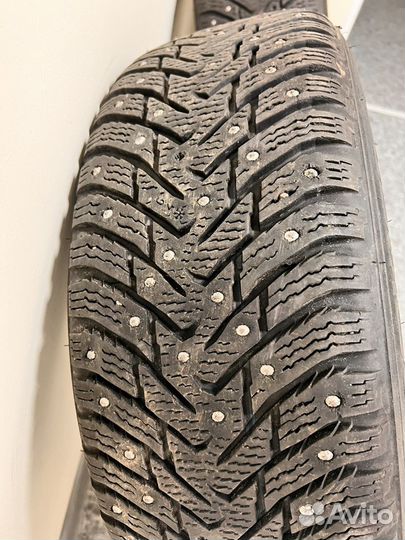 Nokian Tyres Hakkapeliitta 8 205/60 R16 96