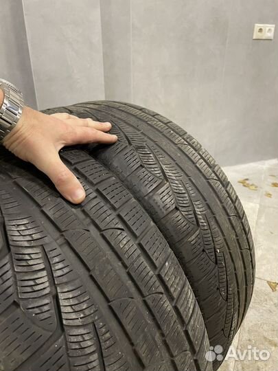 Pirelli Winter Sottozero 245/45 R19 102