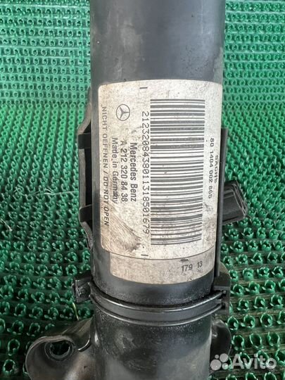 Стойки передние на мерседес w212