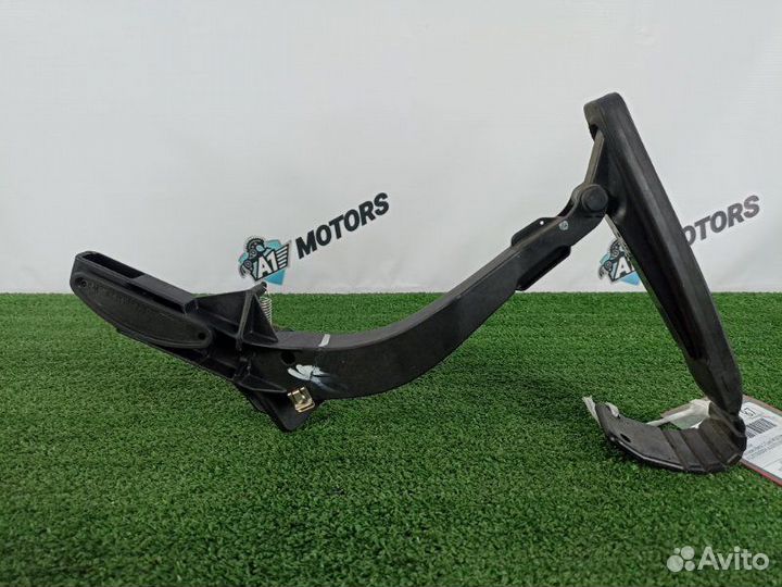 Педаль газа Mercedes-Benz C-Class W202 M111E20