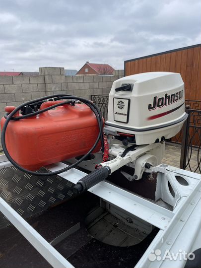 Лодочный мотор Johnson 25 лс(30)