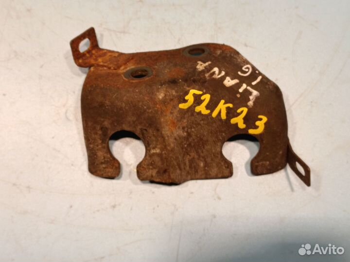 Кронштейн тросов МКПП для Suzuki Liana