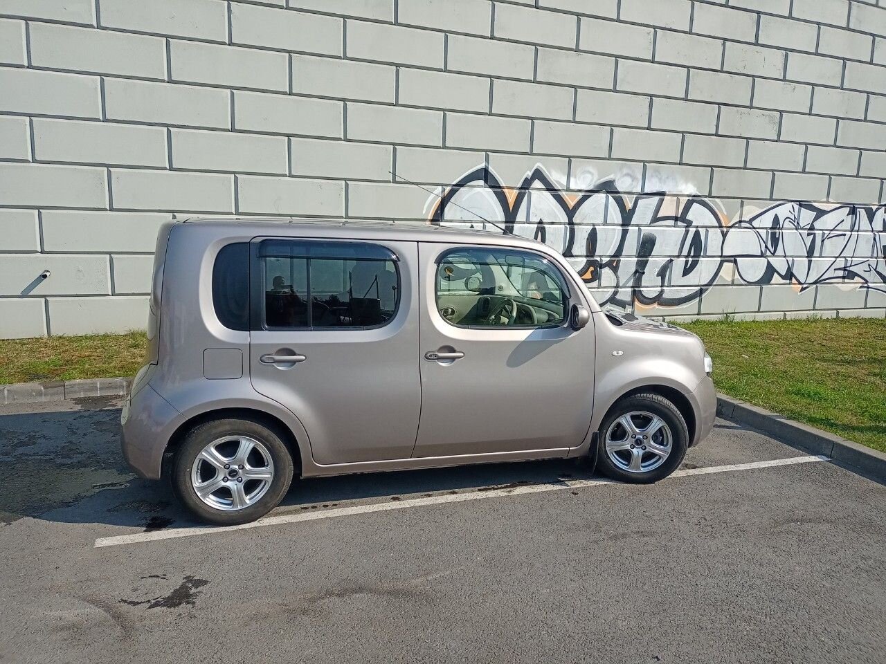 Nissan Cube: фото владельца