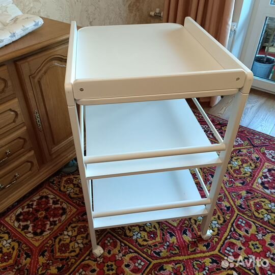 Пеленальный столик geuther