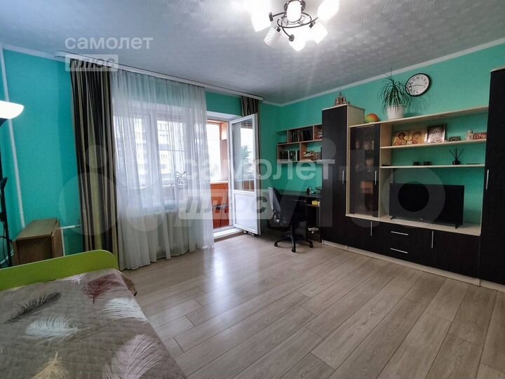 3-к. квартира, 65 м², 5/10 эт.