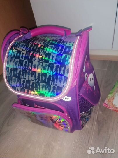 Рюкзак школьный