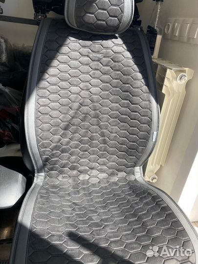 Накидки серии capri CarFashion черные