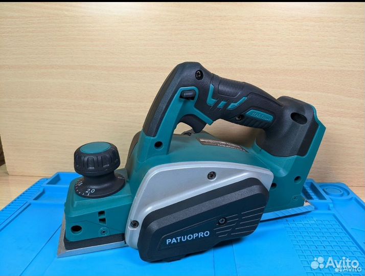 Рубанок аккумуляторный patuopro(makita LXT 18V)