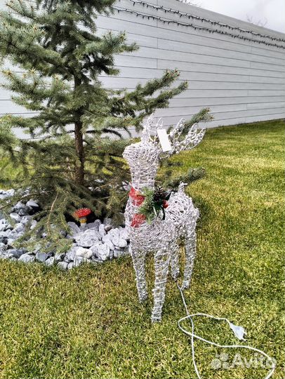 Новогодний олень светящийся 60 см