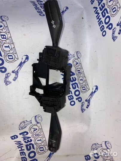 Подрулевой переключатель поворотников Ford Focus 2