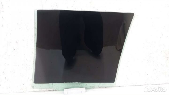 Стекло задней левой двери Volvo XC90