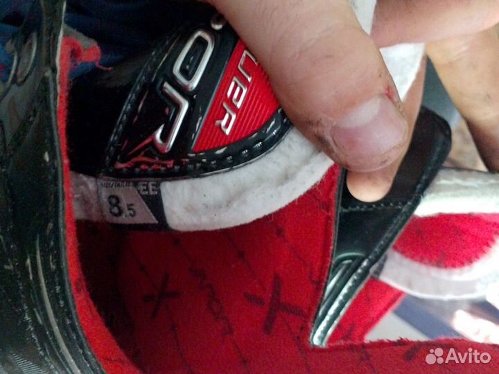 Хоккейные коньки bauer