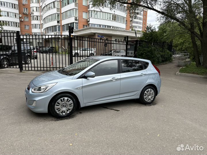 Hyundai Solaris 1.4 AT, 2013, 141 346 км