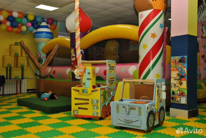 Пространство для праздников. Детский центр