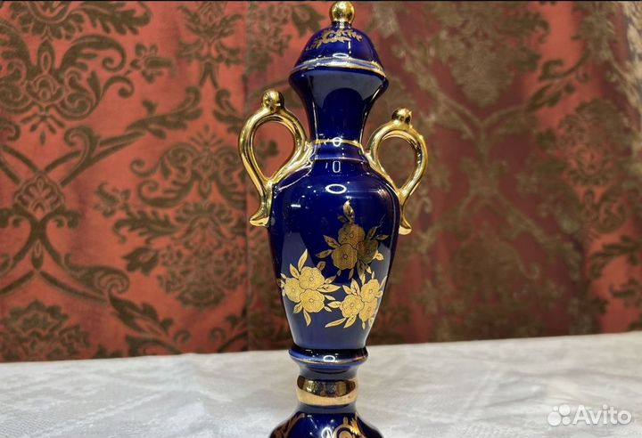 Винтажная фарфоровая амфора ваза кобальт золото