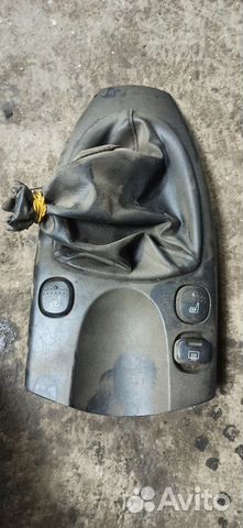 Кожух кулисы Ford Focus 1