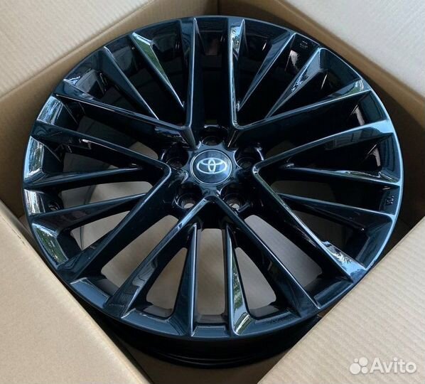 Новые диски R19 на Toyota RAV4