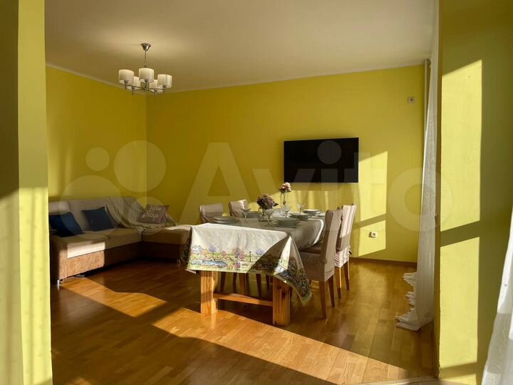 2-к. квартира, 101 м², 6/10 эт.