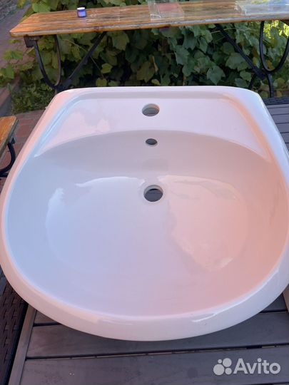 Раковина с пьедесталом новая