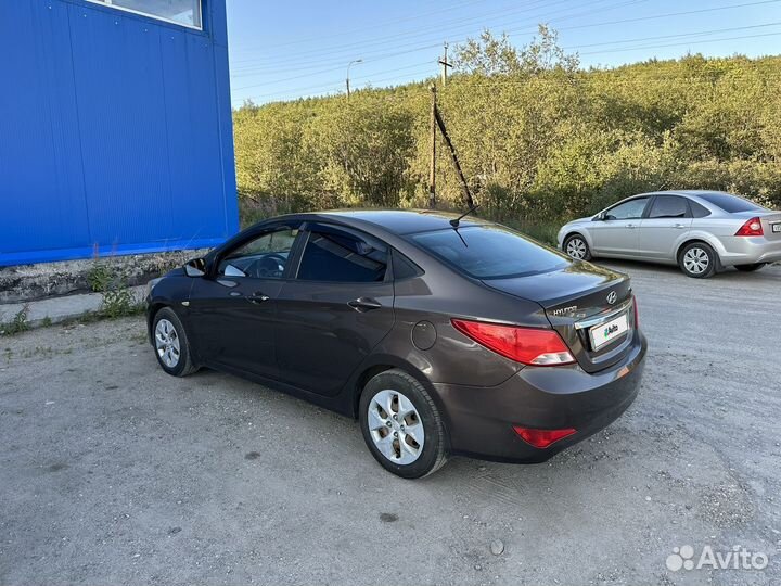 Hyundai Solaris 1.6 AT, 2015, 135 000 км