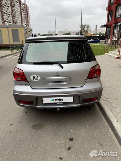 Mitsubishi Outlander 2.0 МТ, 2008, 180 000 км