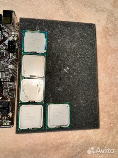 Материнская плата