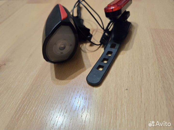 Передние и задние габариты на велосипед