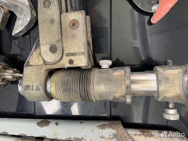 Пресс инструмент Tim для труб rehau