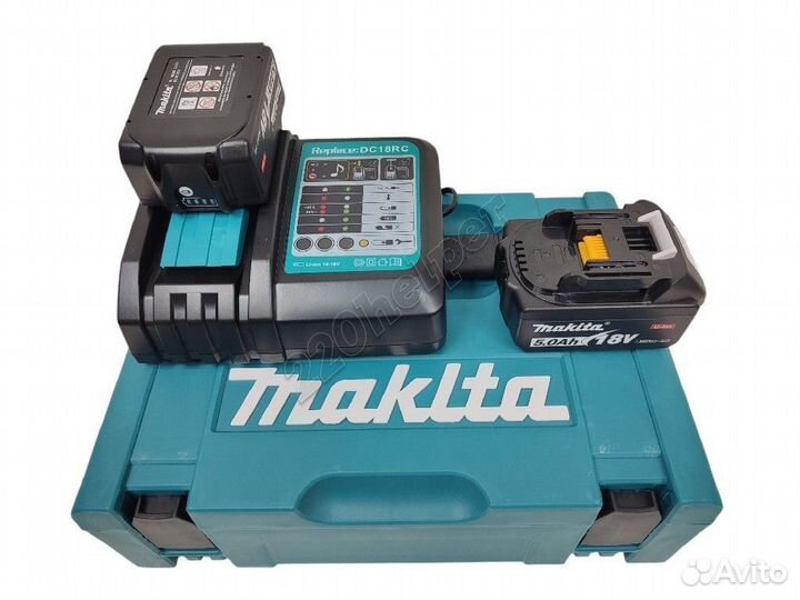 Набор 2 аккумулятора Makita 5Ач и зу 18V в кейсе м