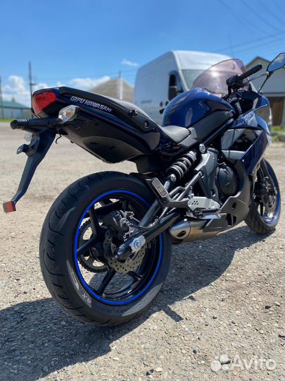 Kawasaki Ninja 400 R