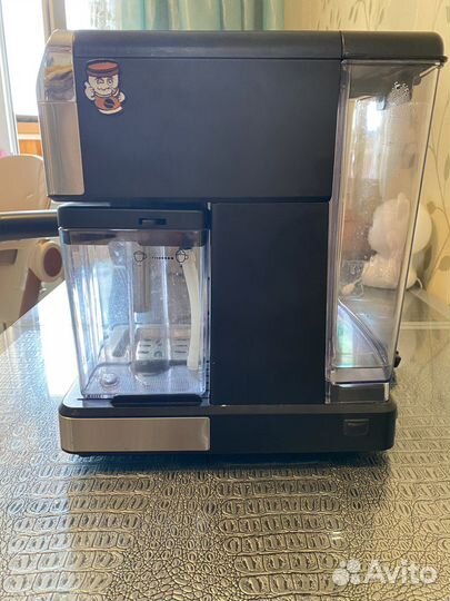 Кофеварка рожковая polaris