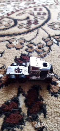 Машинки хотвилс