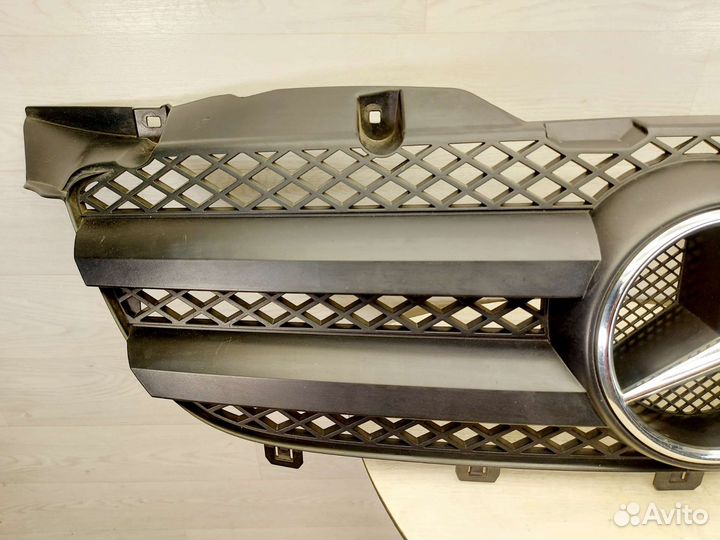 Решётка радиатора Mercedes SprinterW906.9068800385