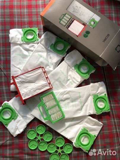 Набор мешков и фильтров для пылесоса Bork V705