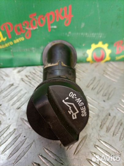 Маслозаливная горловина Cadillac Cts 2 купе 3.6