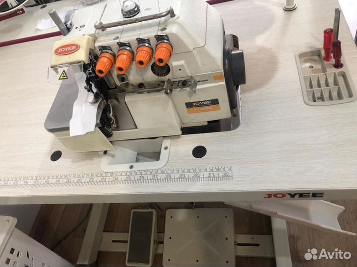 Оверлок juki joee JY-B604