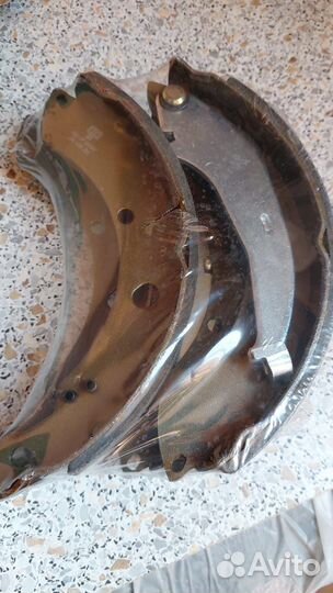 Комплект задних колодок на volkswagen polo
