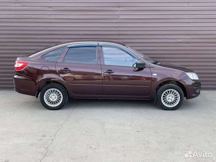 LADA Granta 1.6 МТ, 2015, 73 000 км