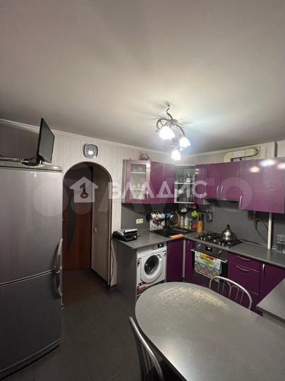 2-к. квартира, 56 м², 6/12 эт.