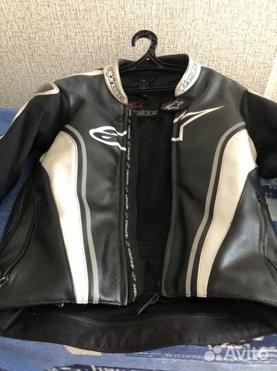 Мотокуртка