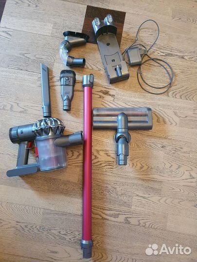 Насадки,зарядка для Dyson DC 62 Animal