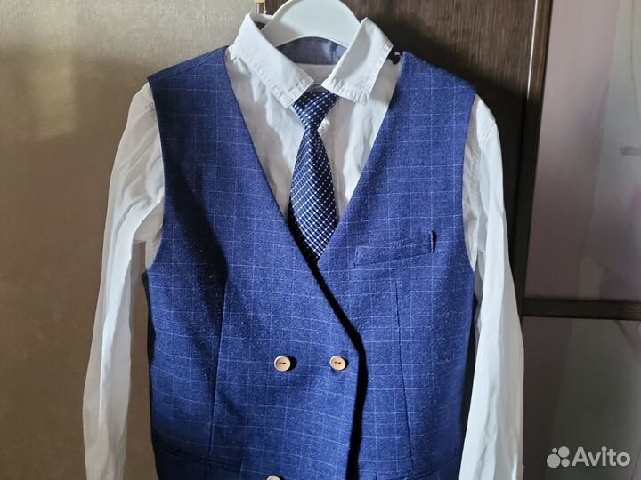 Костюм школьный nino kids 134.Бронь для Ольги