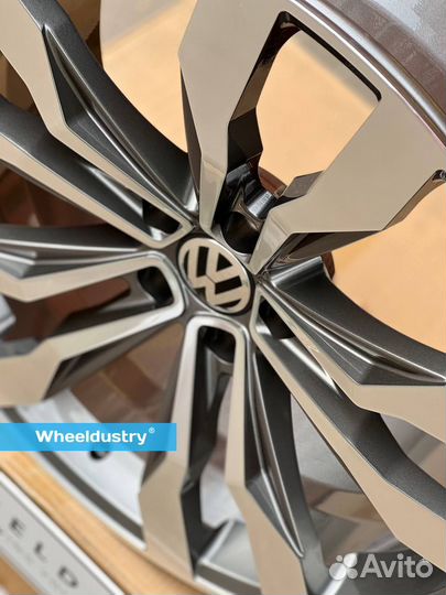 Диски R20 Suzuka Volkswagen Touareg кованые