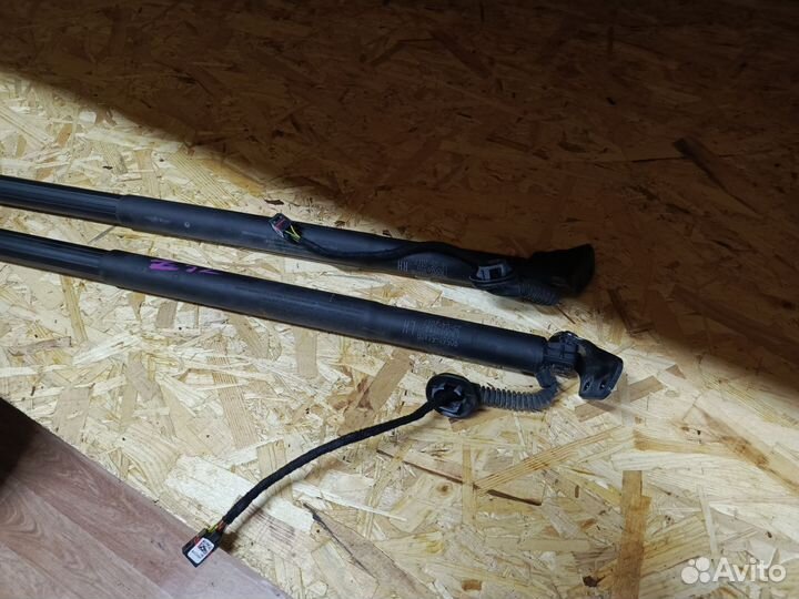 Электропривод крыши багажника Nissan Murano Z52