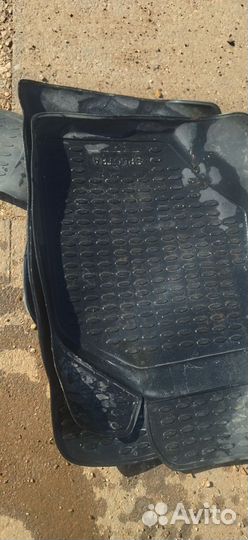 Автомобильные коврики