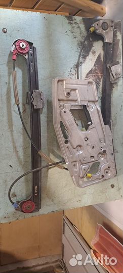 Стеклоподъемник передний правый BMW E39 5er