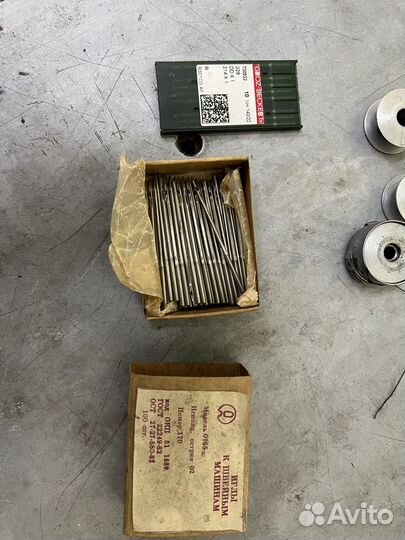 Швейная машинка кожевенно-ременная пмз