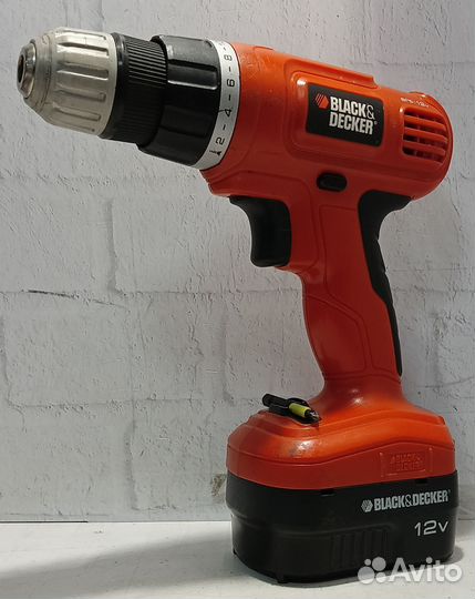 Шуруповёрт black+decker EPC12cabk