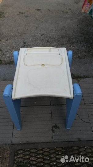 Столик-детский