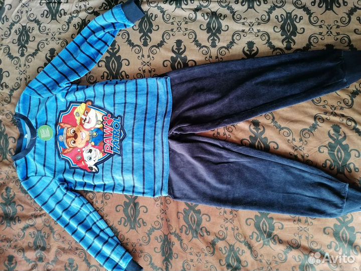 Костюм на мальчика р. 128